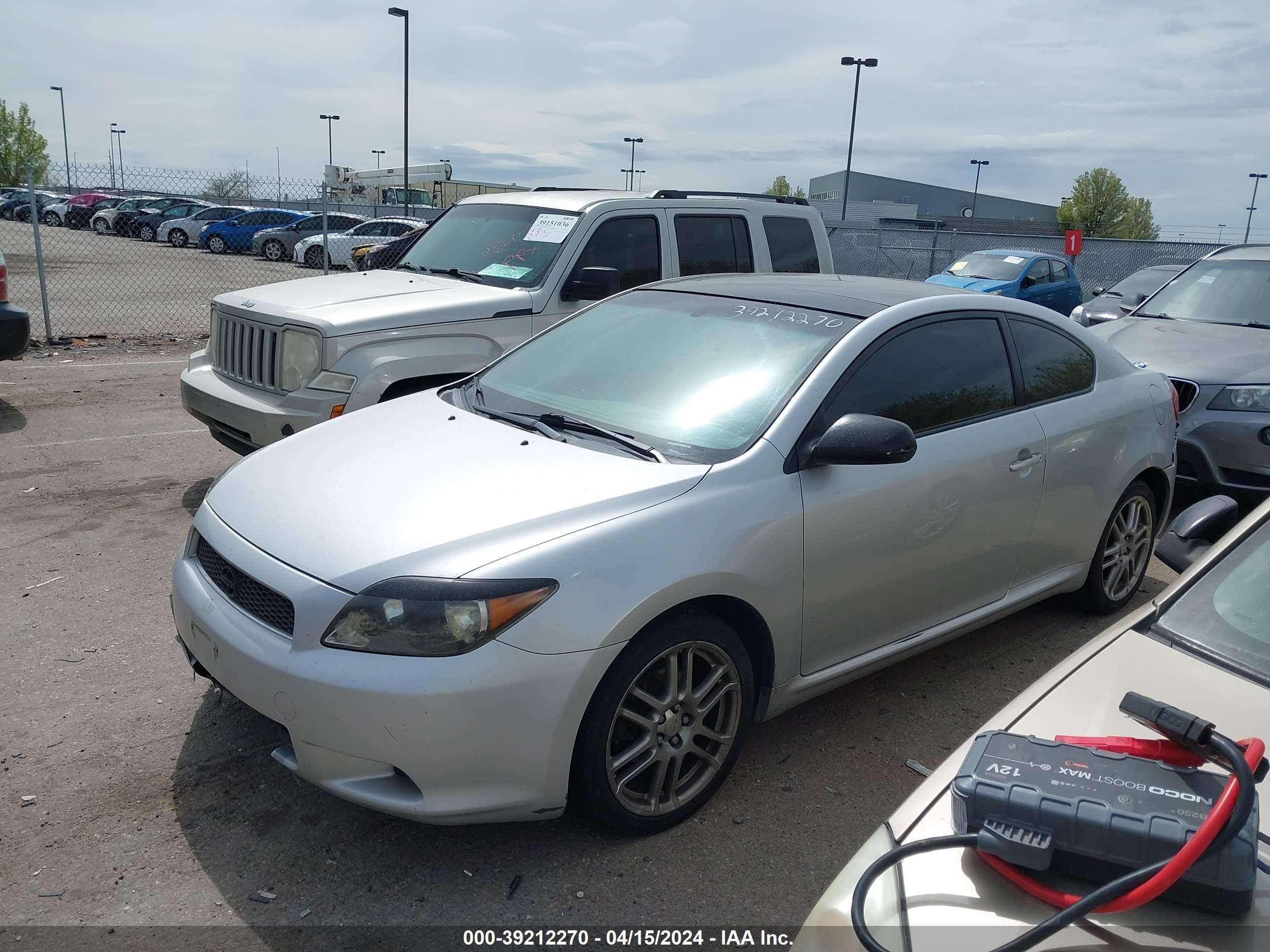 Photo 1 VIN: JTKDE177270207150 - SCION TC 