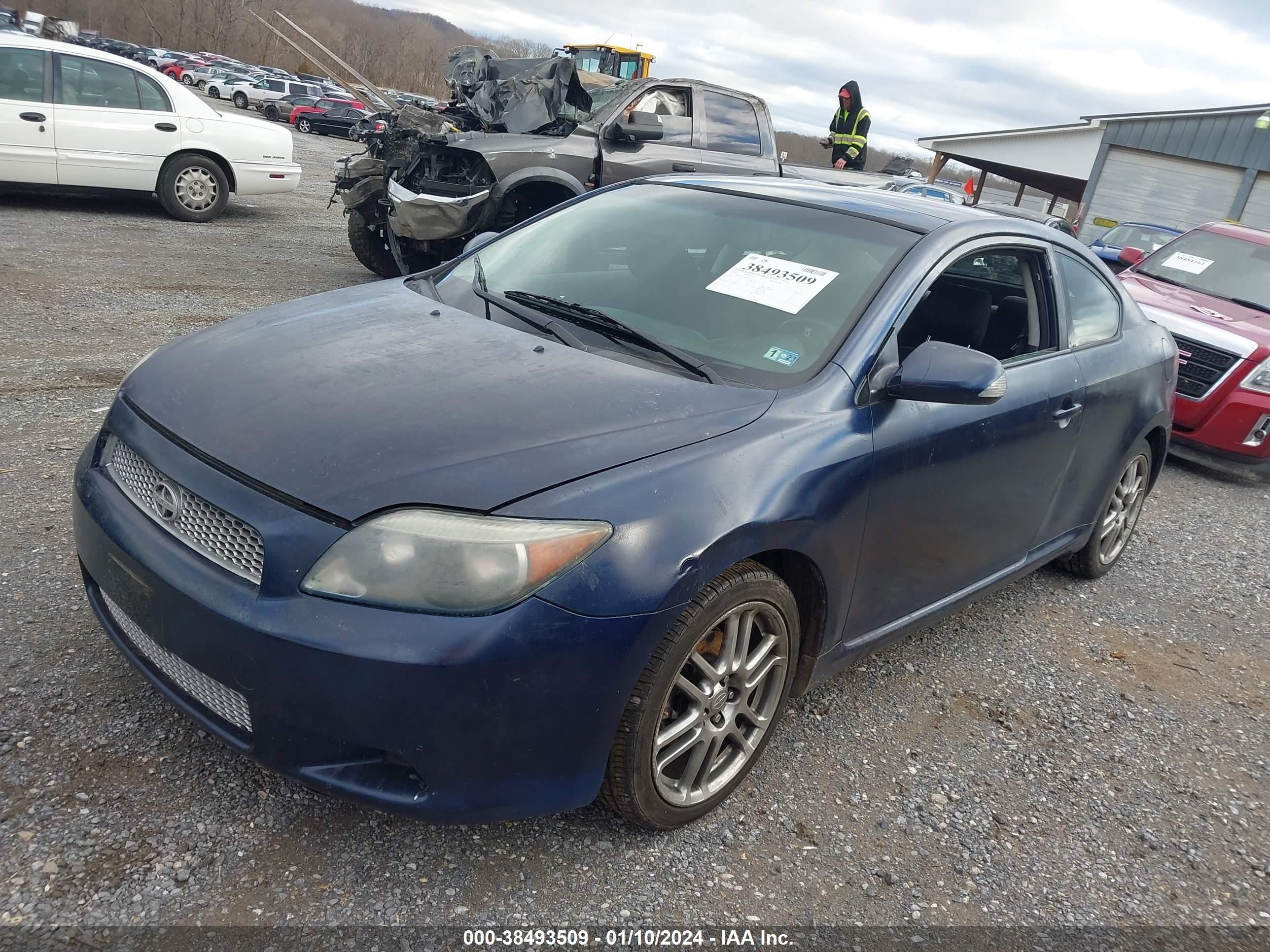 Photo 5 VIN: JTKDE177450003575 - SCION TC 