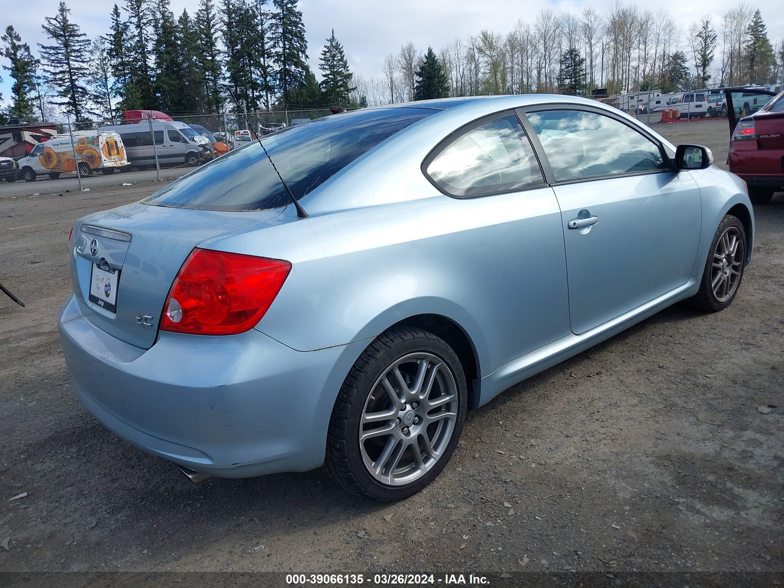 Photo 3 VIN: JTKDE177470197012 - SCION TC 