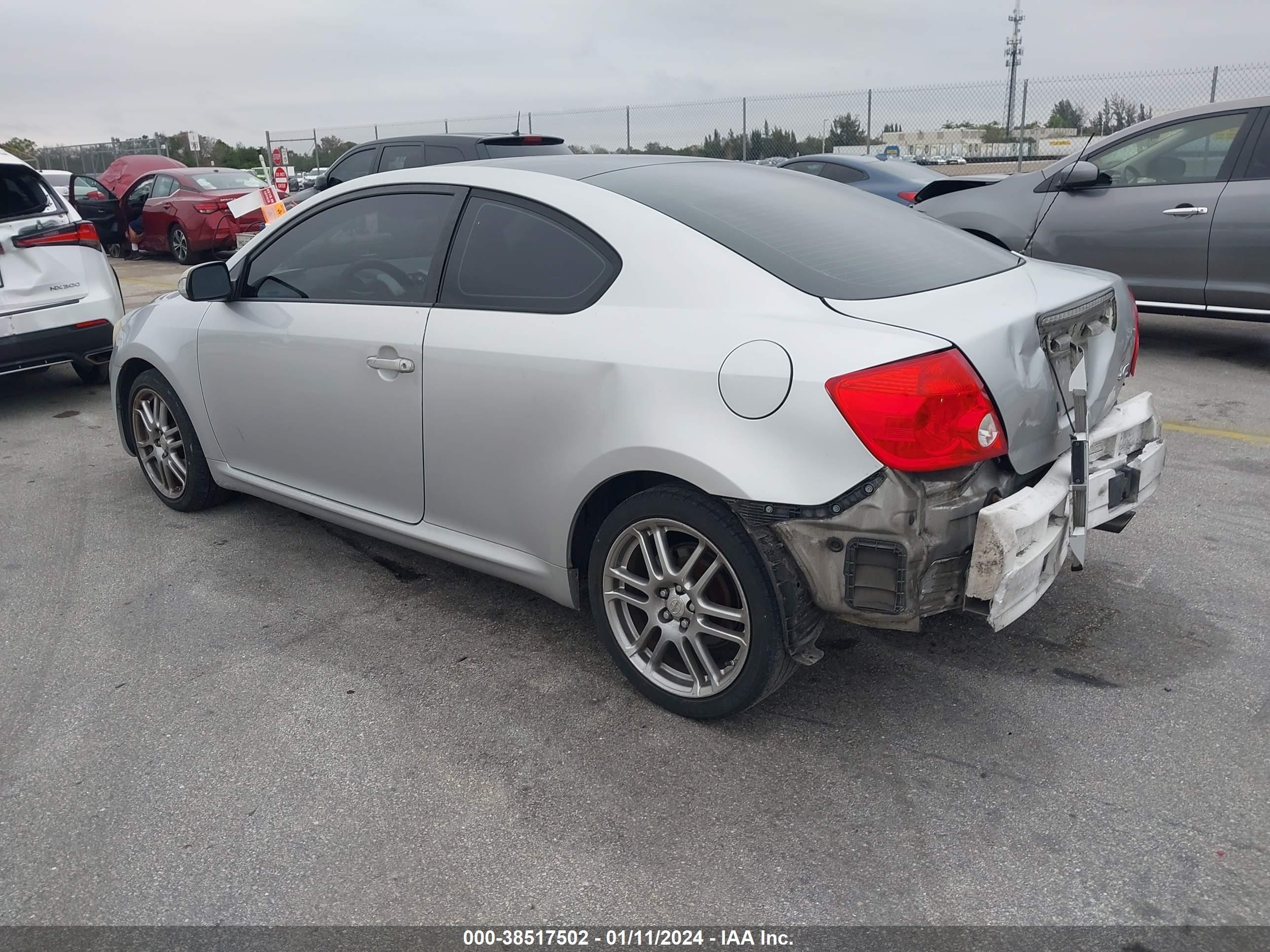 Photo 2 VIN: JTKDE177570215582 - SCION TC 