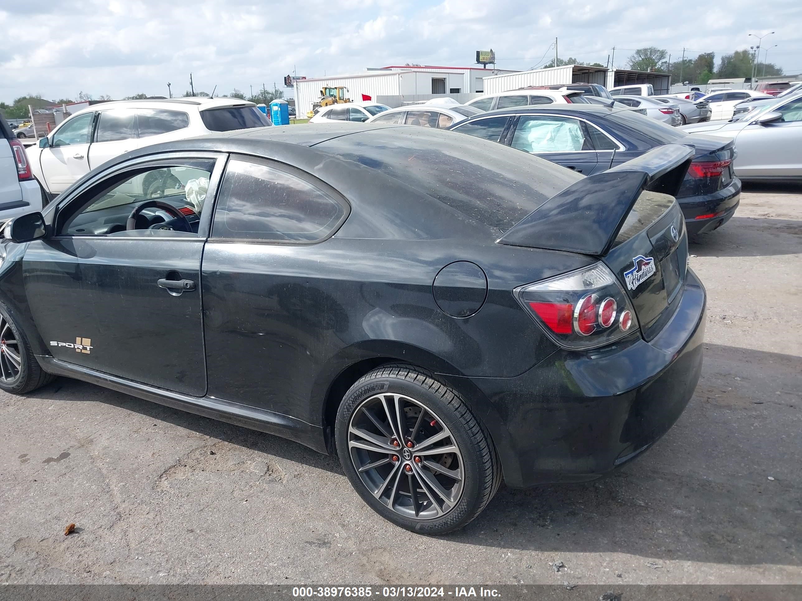 Photo 2 VIN: JTKDE177650026386 - SCION TC 