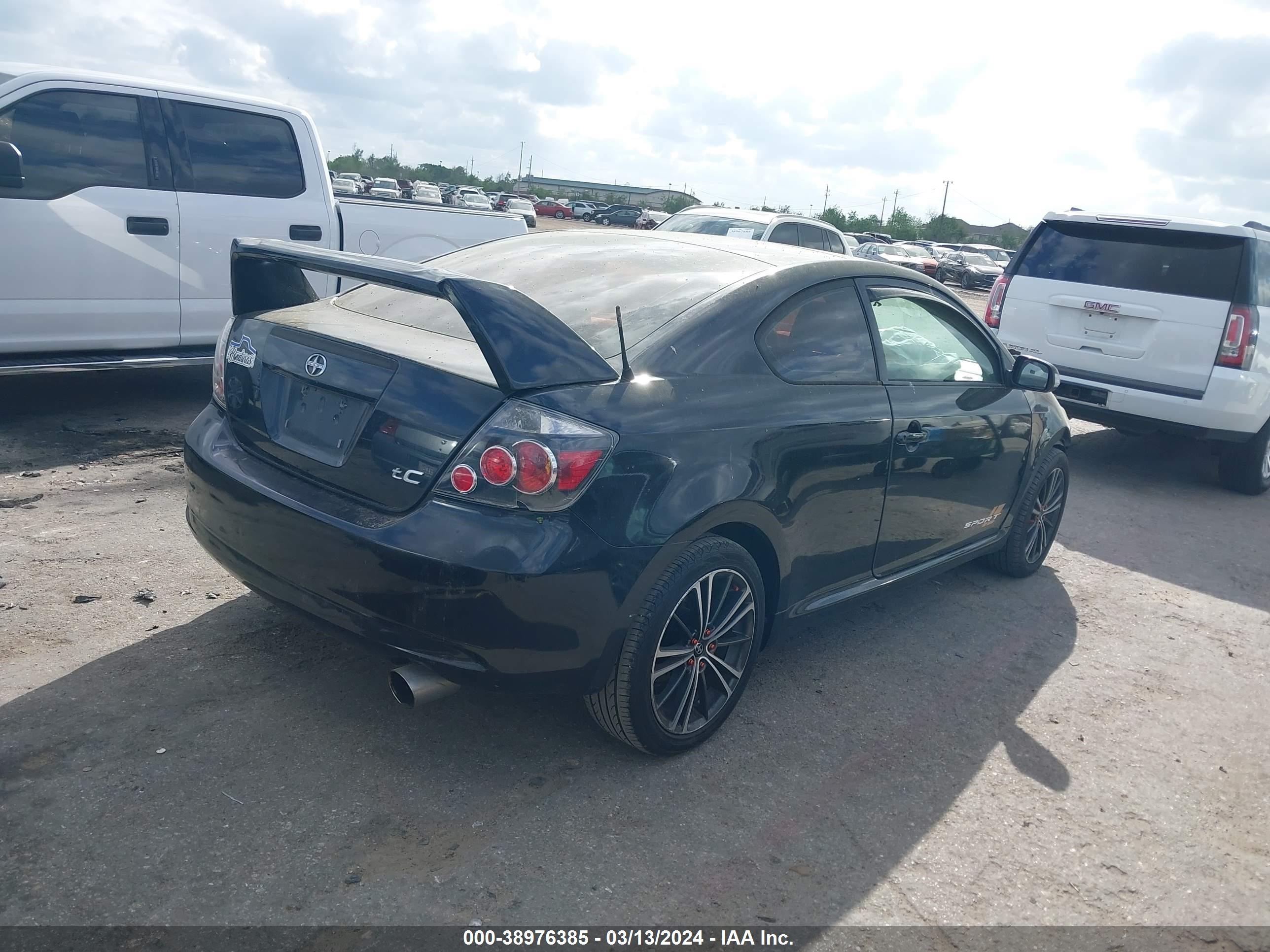 Photo 3 VIN: JTKDE177650026386 - SCION TC 