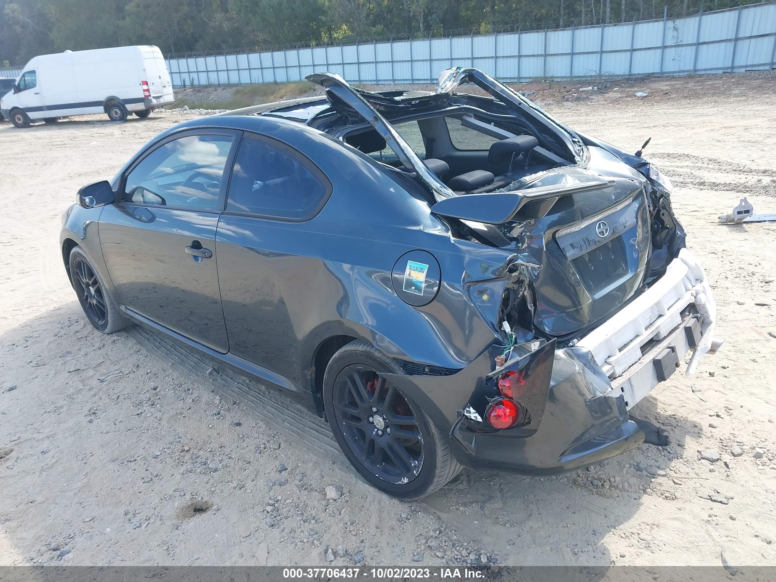 Photo 2 VIN: JTKDE177670213789 - SCION TC 