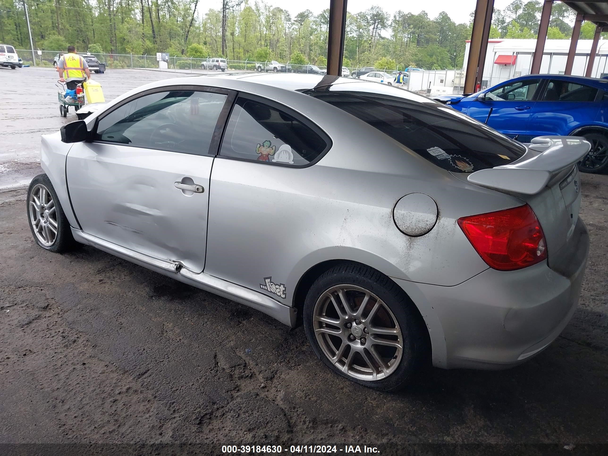 Photo 3 VIN: JTKDE177760070401 - SCION TC 