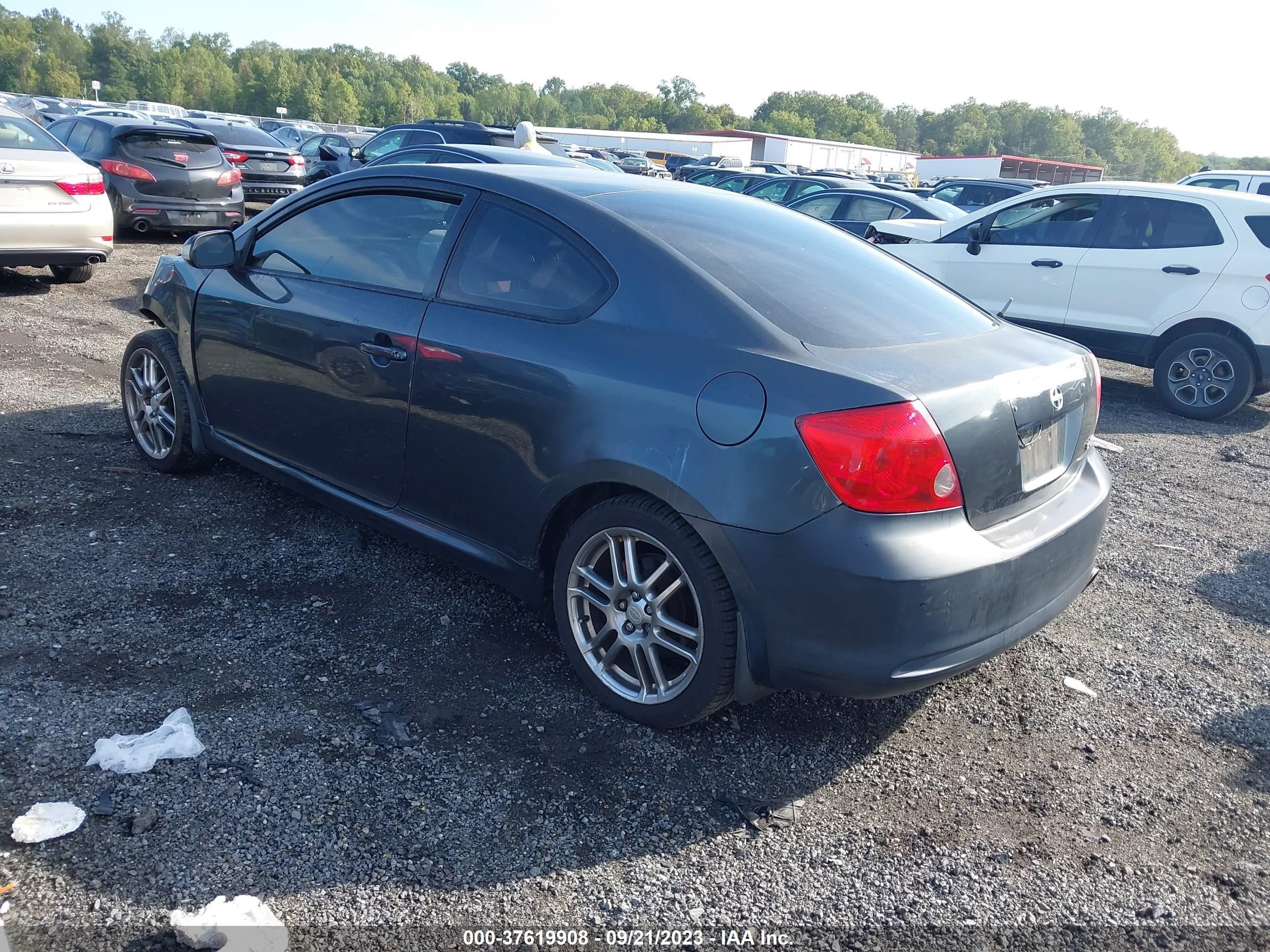 Photo 2 VIN: JTKDE177760126207 - SCION TC 