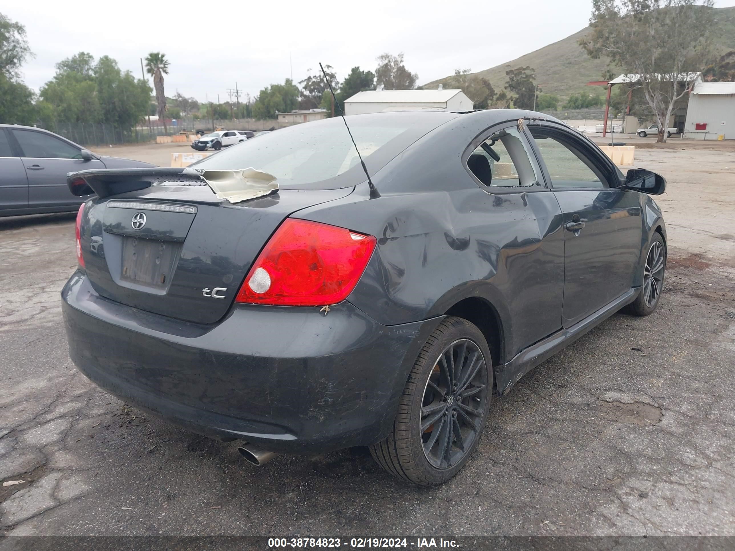 Photo 3 VIN: JTKDE177770207743 - SCION TC 