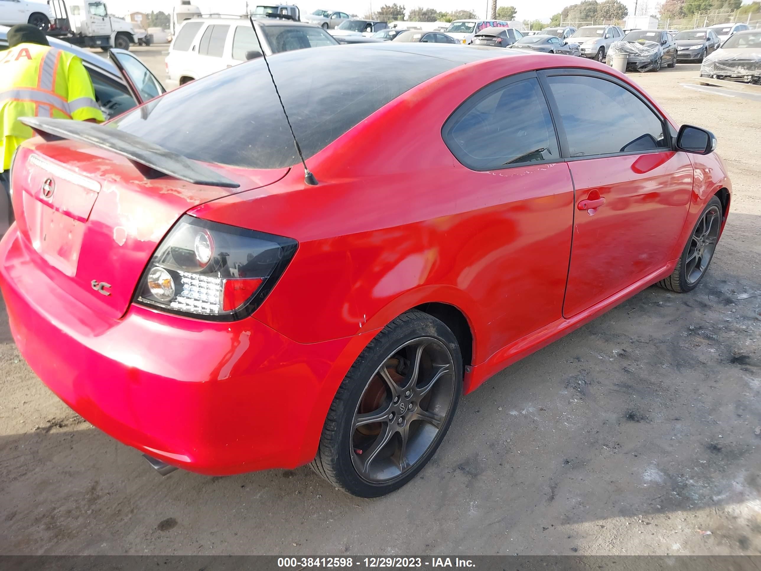 Photo 3 VIN: JTKDE177850050558 - SCION TC 