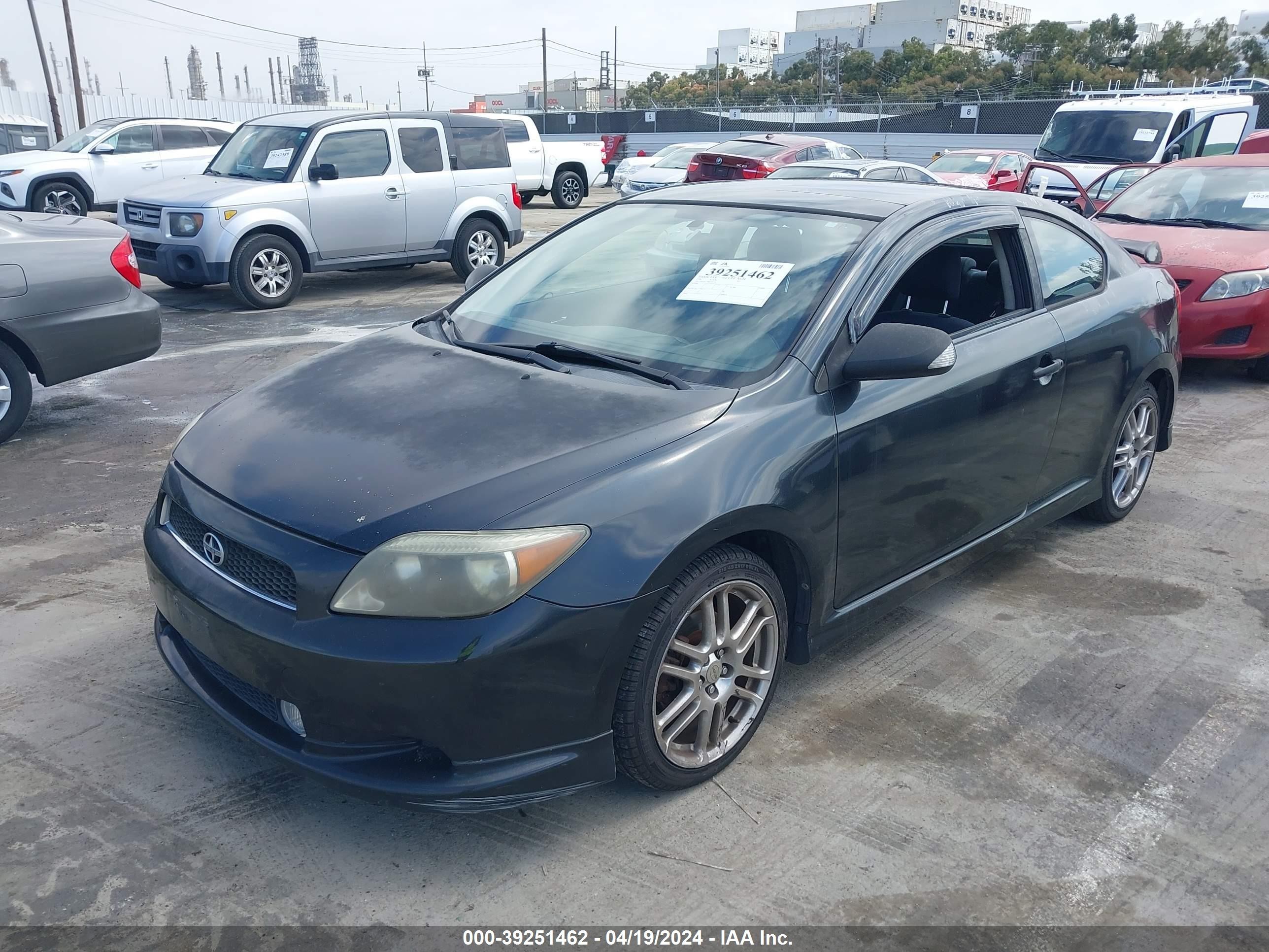 Photo 1 VIN: JTKDE177860138334 - SCION TC 