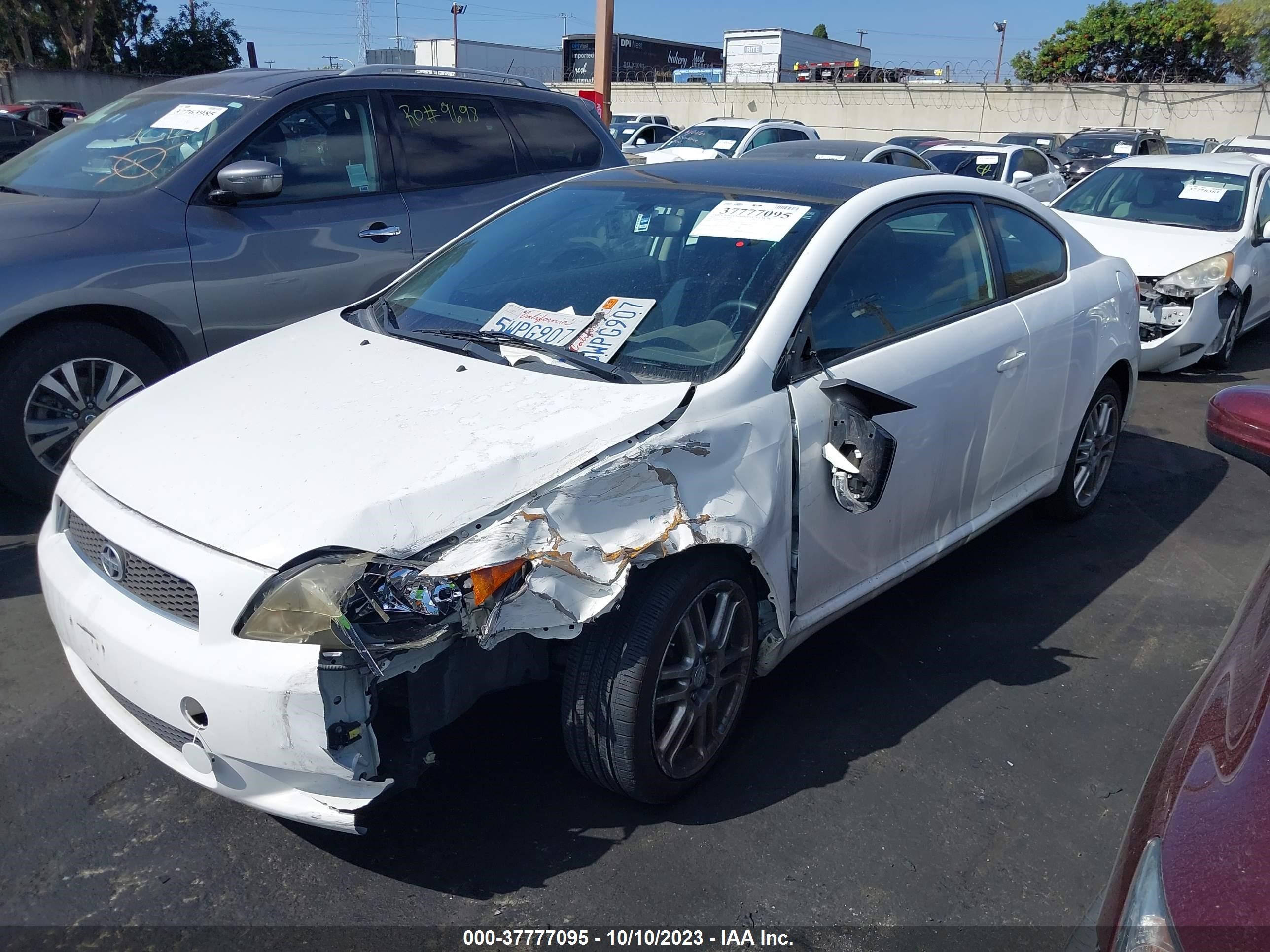 Photo 1 VIN: JTKDE177870172243 - SCION TC 