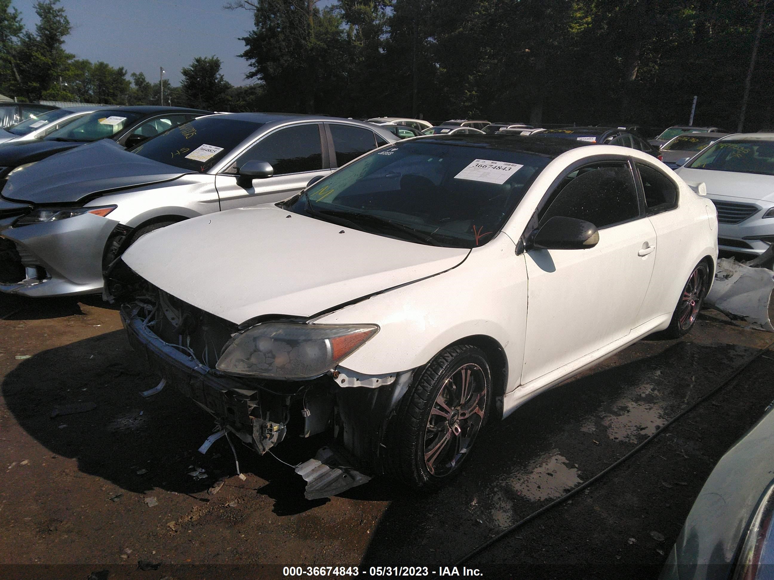 Photo 5 VIN: JTKDE177870182898 - SCION TC 