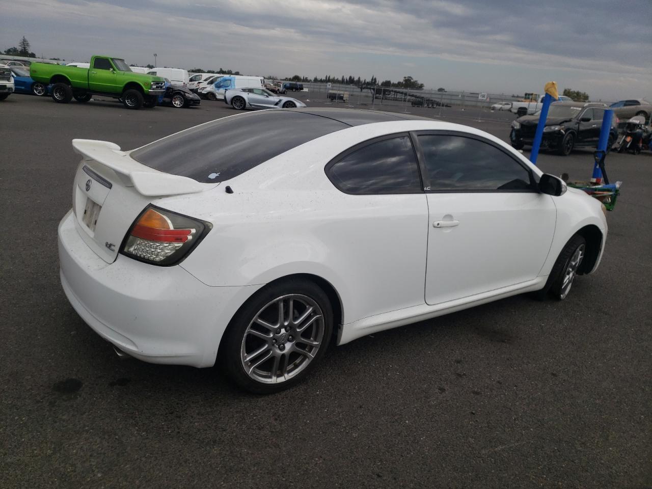 Photo 2 VIN: JTKDE177870194890 - SCION TC 