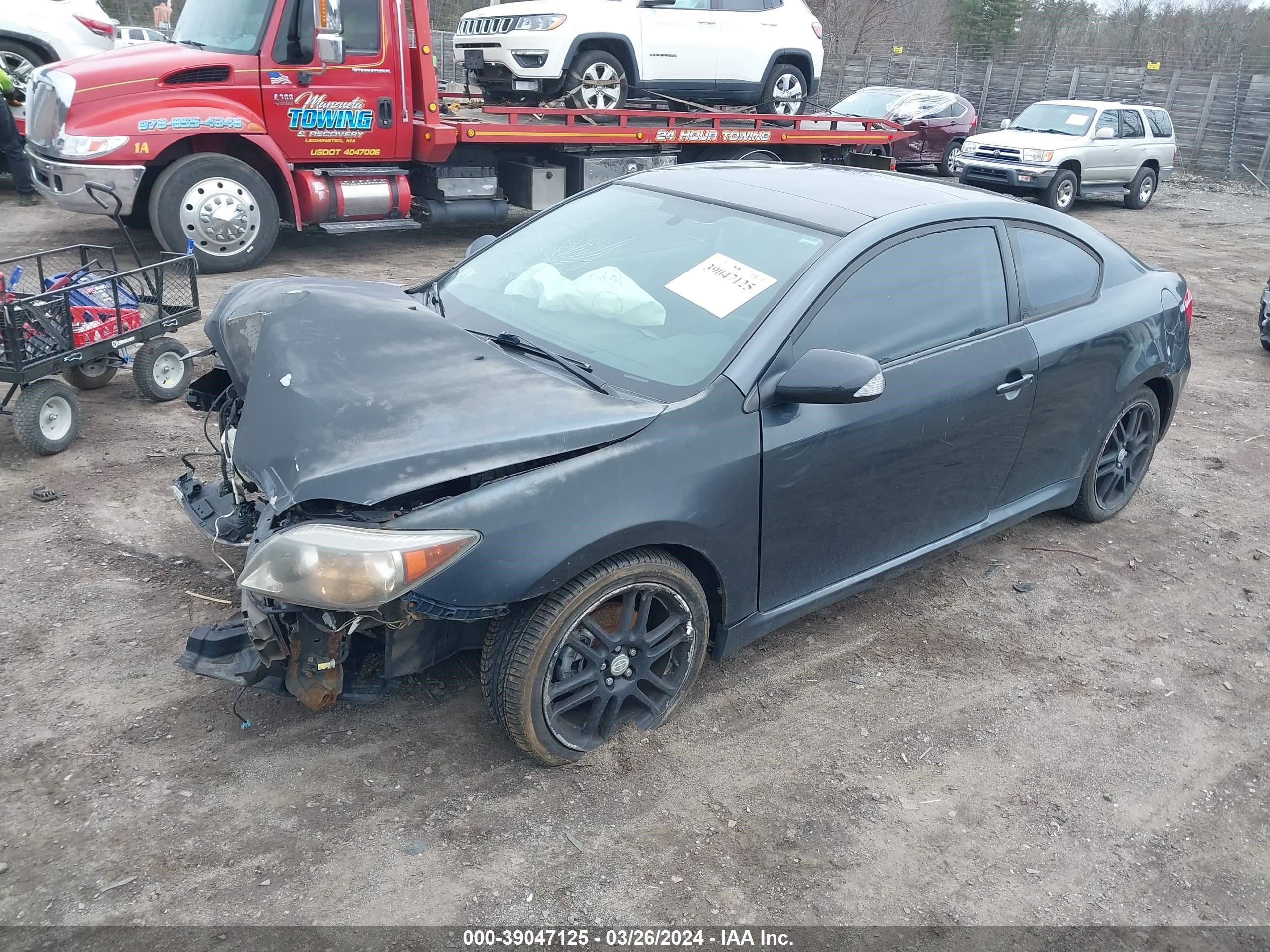 Photo 1 VIN: JTKDE177X60096605 - SCION TC 