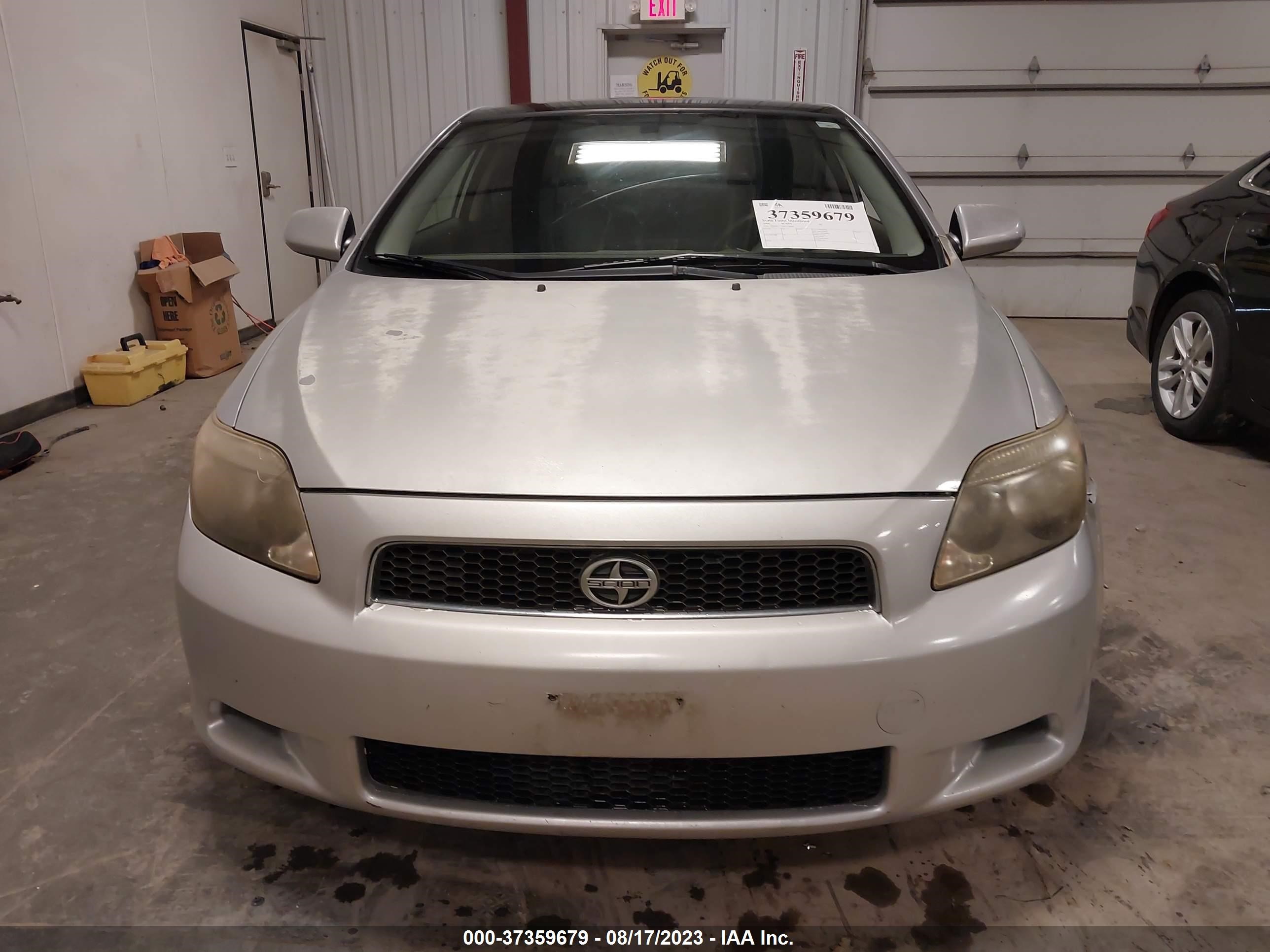 Photo 12 VIN: JTKDE177X60138044 - SCION TC 