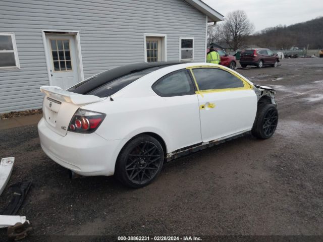 Photo 3 VIN: JTKDE3B74A0311147 - TOYOTA SCION TC 