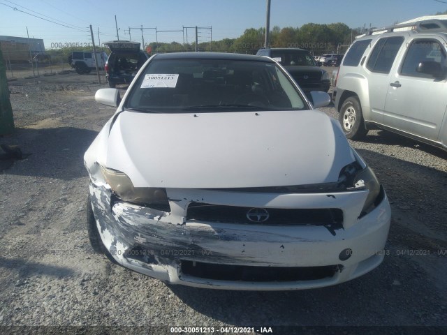 Photo 5 VIN: JTKDE3B76A0320545 - SCION TC 