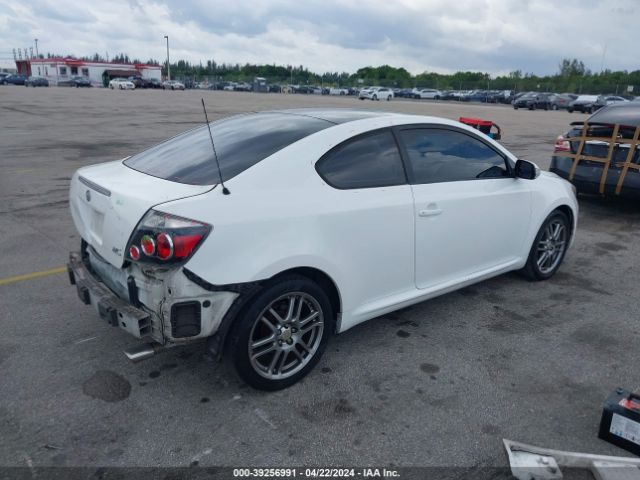 Photo 3 VIN: JTKDE3B77A0319761 - SCION TC 