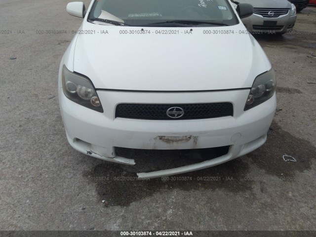 Photo 5 VIN: JTKDE3B78A0320613 - SCION TC 