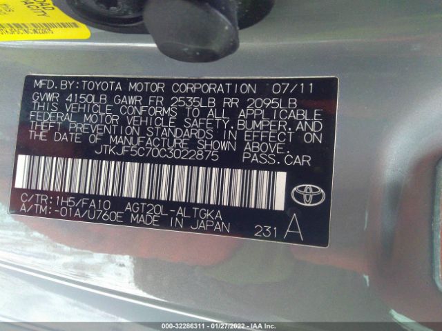 Photo 8 VIN: JTKJF5C70C3022875 - SCION TC 