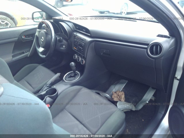 Photo 4 VIN: JTKJF5C70C3034878 - SCION TC 