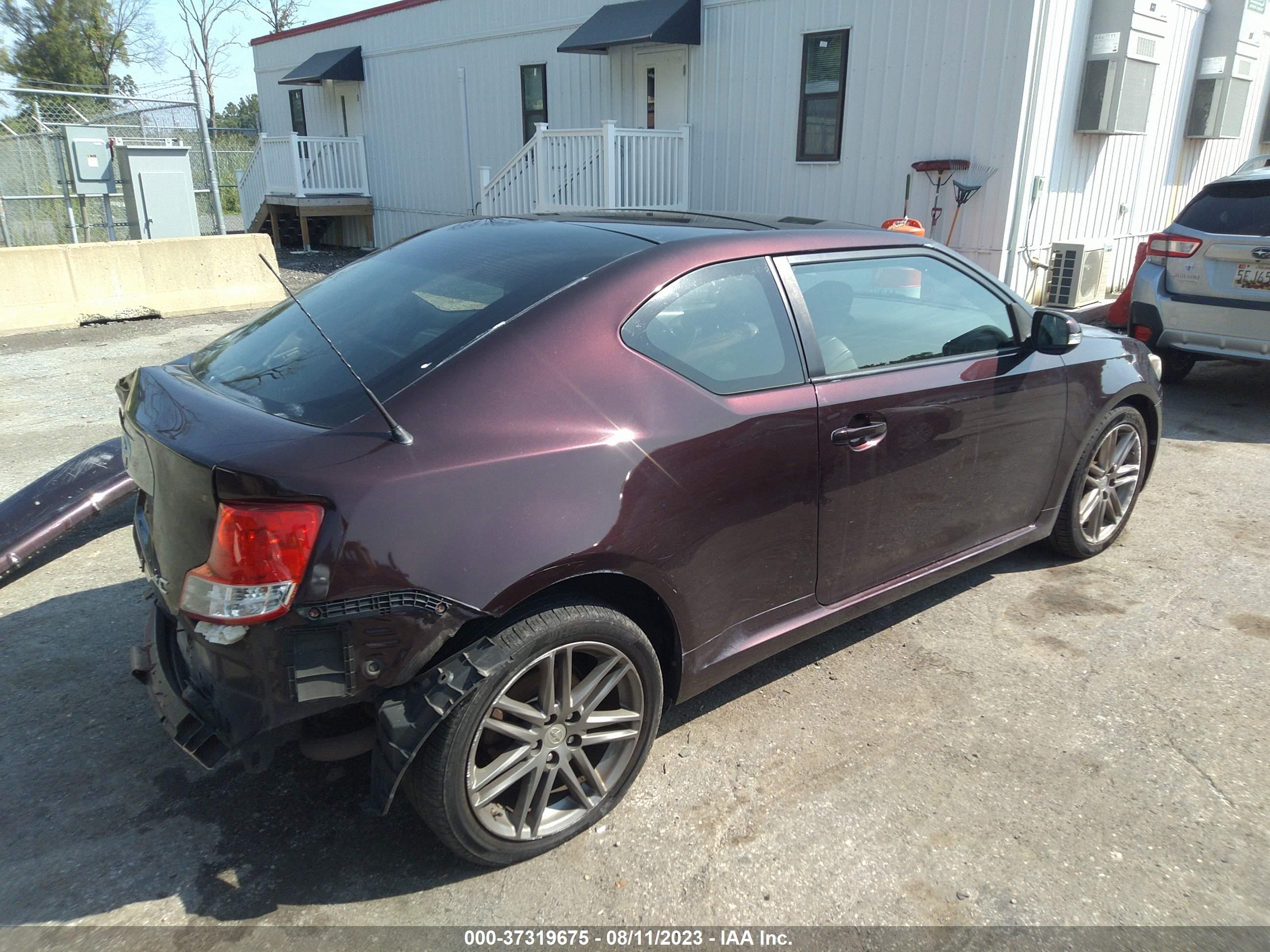 Photo 3 VIN: JTKJF5C70D3060365 - SCION TC 