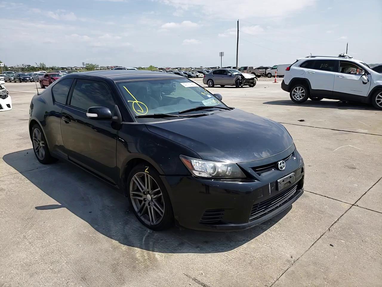 Photo 10 VIN: JTKJF5C71D3064635 - TOYOTA SCION TC 