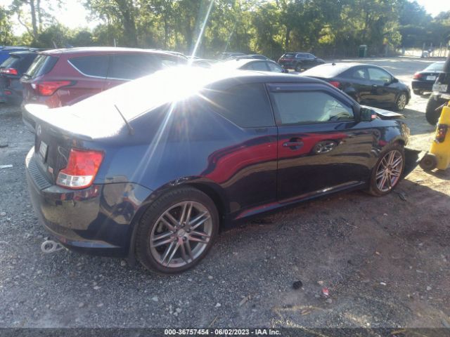 Photo 3 VIN: JTKJF5C72B3017157 - SCION TC 