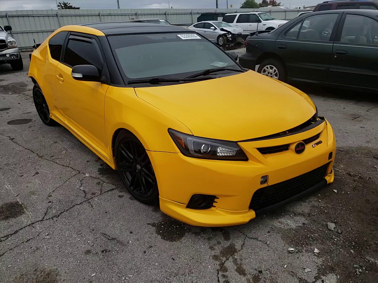 Photo 10 VIN: JTKJF5C72C3028323 - TOYOTA SCION TC 