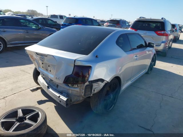 Photo 3 VIN: JTKJF5C72C3037135 - SCION TC 