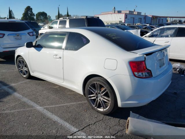 Photo 2 VIN: JTKJF5C72D3063154 - SCION TC 