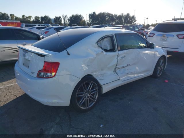 Photo 3 VIN: JTKJF5C72D3063154 - SCION TC 