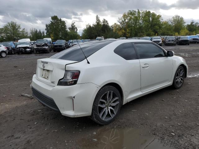 Photo 2 VIN: JTKJF5C72FJ010596 - TOYOTA SCION 