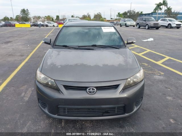 Photo 5 VIN: JTKJF5C73B3004319 - SCION TC 