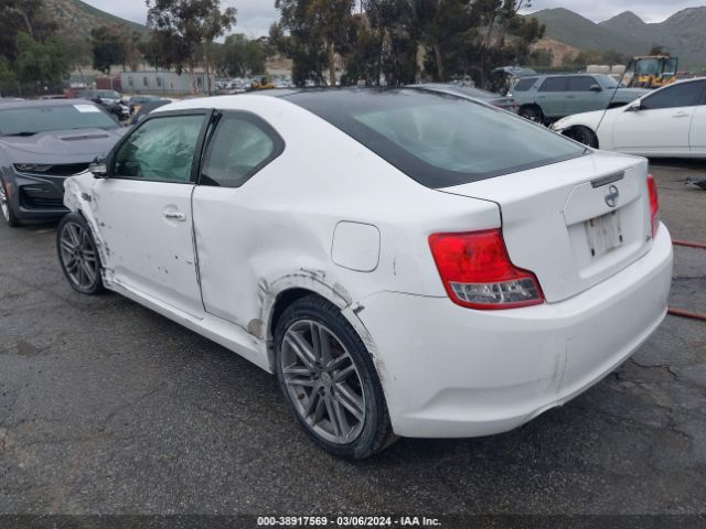 Photo 2 VIN: JTKJF5C73B3016051 - SCION TC 