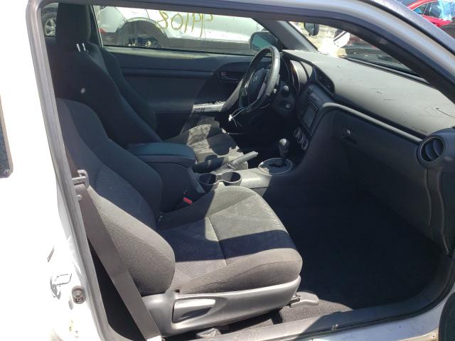 Photo 3 VIN: JTKJF5C73C3035801 - TOYOTA SCION TC 