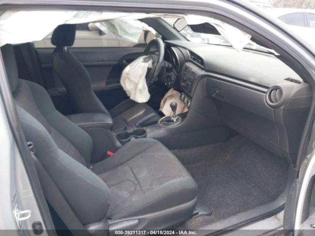 Photo 4 VIN: JTKJF5C73C3039993 - TOYOTA SCION TC 