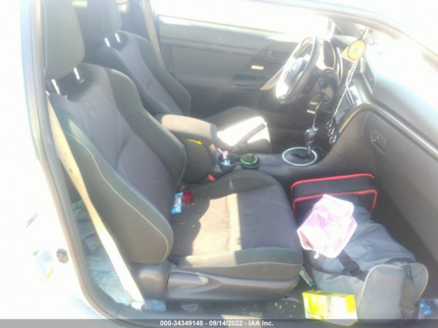 Photo 4 VIN: JTKJF5C73E3071720 - SCION TC 