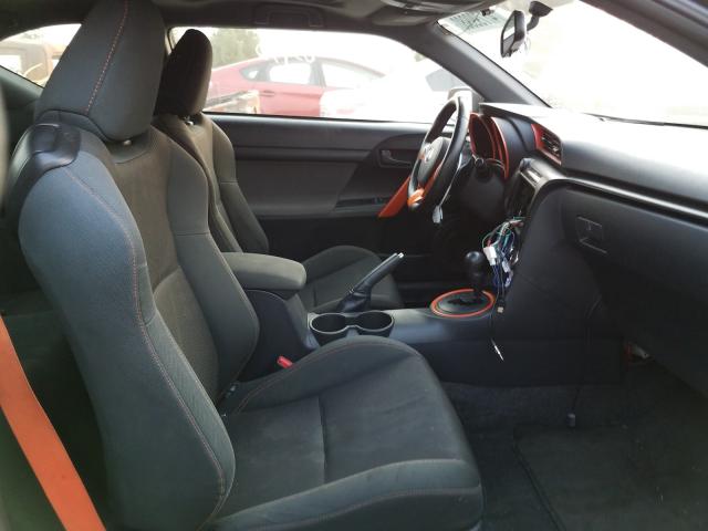 Photo 4 VIN: JTKJF5C73FJ007772 - TOYOTA SCION TC 