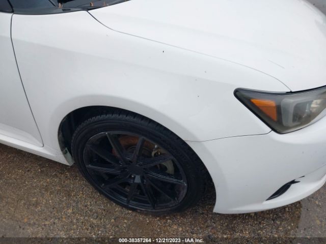 Photo 5 VIN: JTKJF5C74C3024712 - SCION TC 