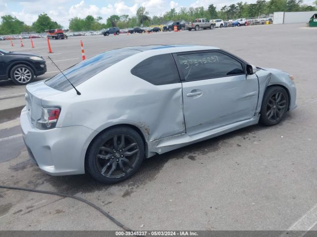 Photo 3 VIN: JTKJF5C74E3074710 - SCION TC 