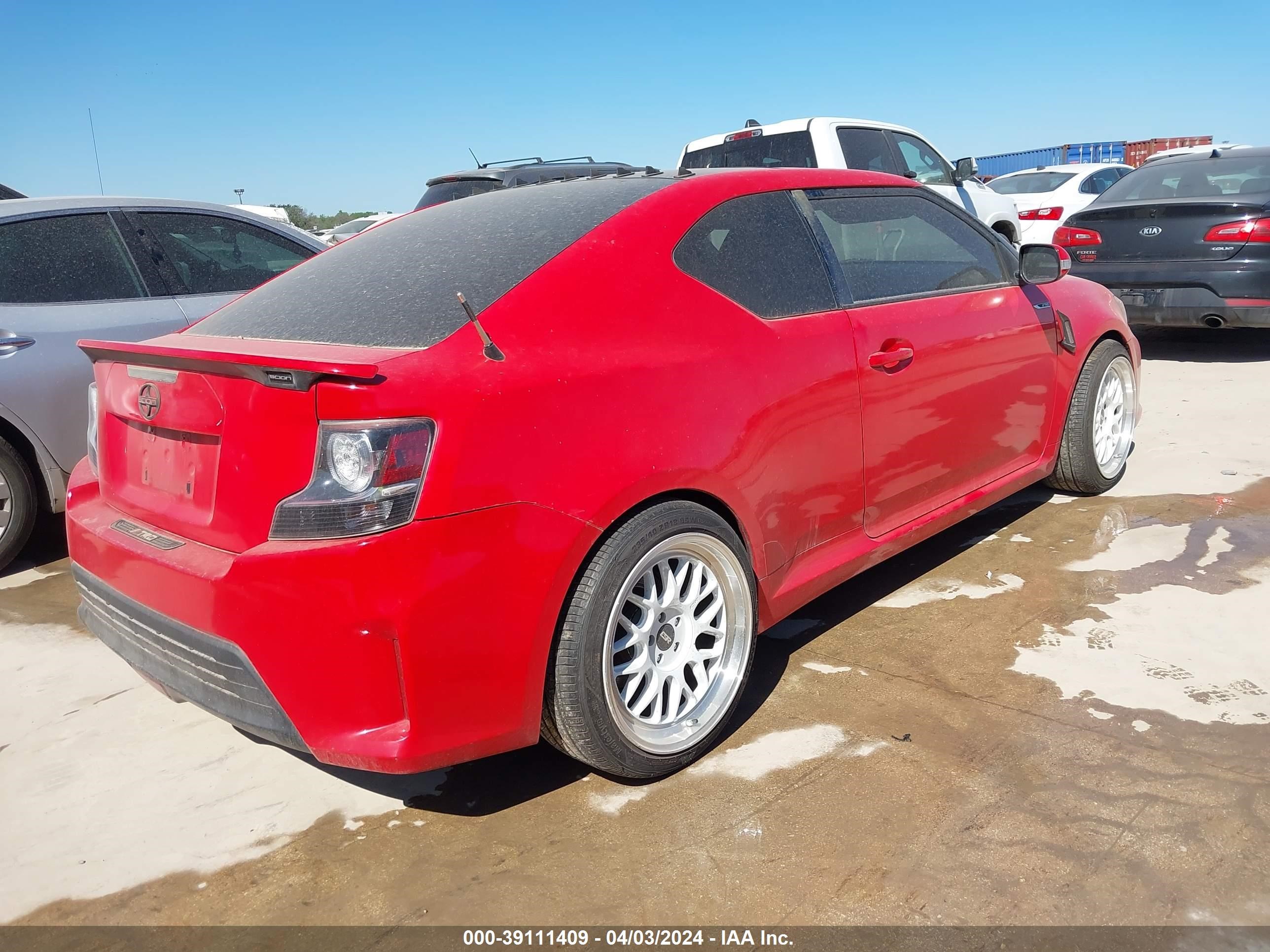 Photo 3 VIN: JTKJF5C74E3075694 - SCION TC 