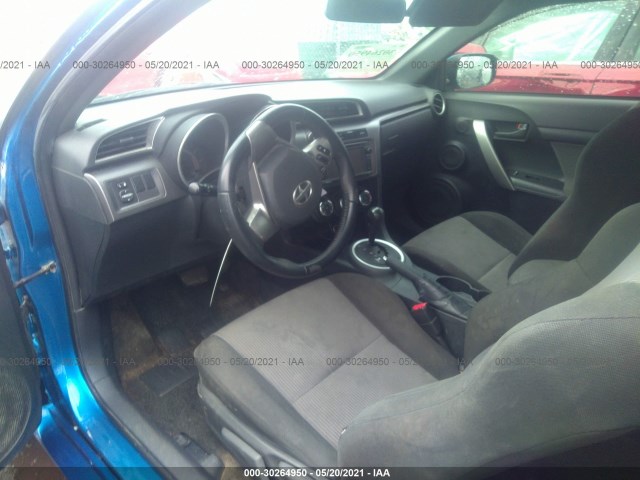 Photo 4 VIN: JTKJF5C74E3078546 - SCION TC 