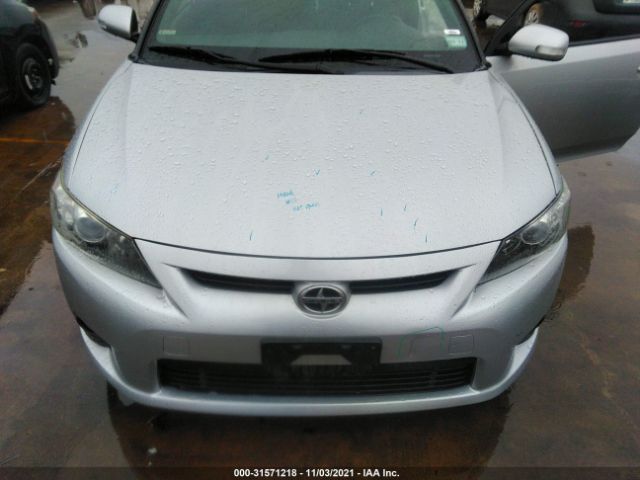 Photo 9 VIN: JTKJF5C75D3050561 - SCION TC 