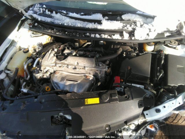 Photo 9 VIN: JTKJF5C75E3086610 - SCION TC 