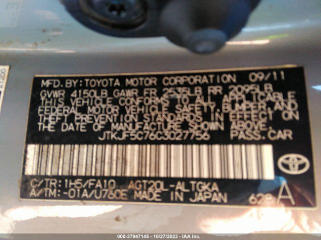 Photo 8 VIN: JTKJF5C76C3027756 - SCION TC 