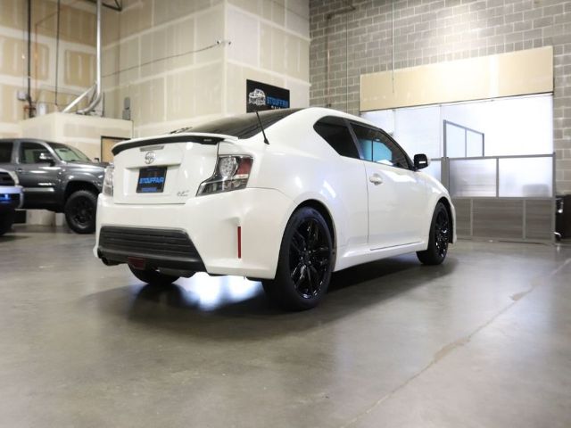 Photo 3 VIN: JTKJF5C76GJ017262 - SCION TC 