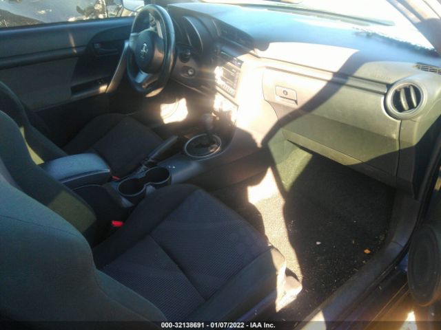 Photo 4 VIN: JTKJF5C78B3022444 - SCION TC 