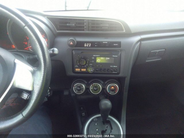 Photo 5 VIN: JTKJF5C78D3064177 - SCION TC 