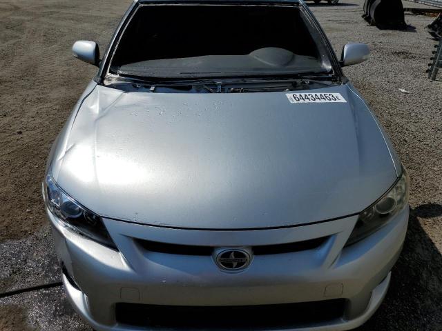 Photo 4 VIN: JTKJF5C79B3004020 - TOYOTA SCION TC 