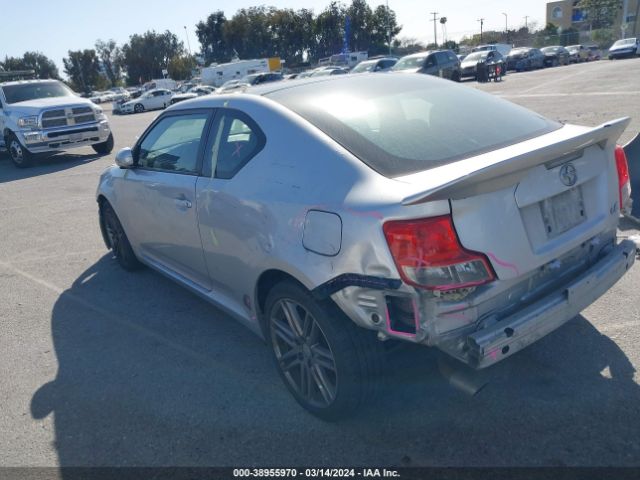 Photo 2 VIN: JTKJF5C79B3018869 - SCION TC 