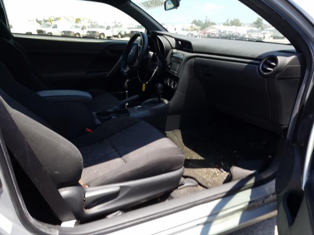 Photo 4 VIN: JTKJF5C79D3052359 - TOYOTA SCION TC 